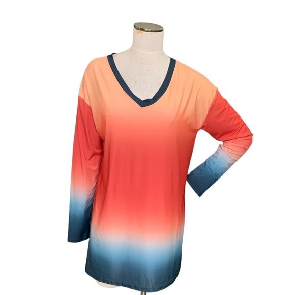 NWT Lily by Firmiana Long Sleeve V-Neck Tunic Top Ombre Color Gradient S #121G - Picture 2 of 8